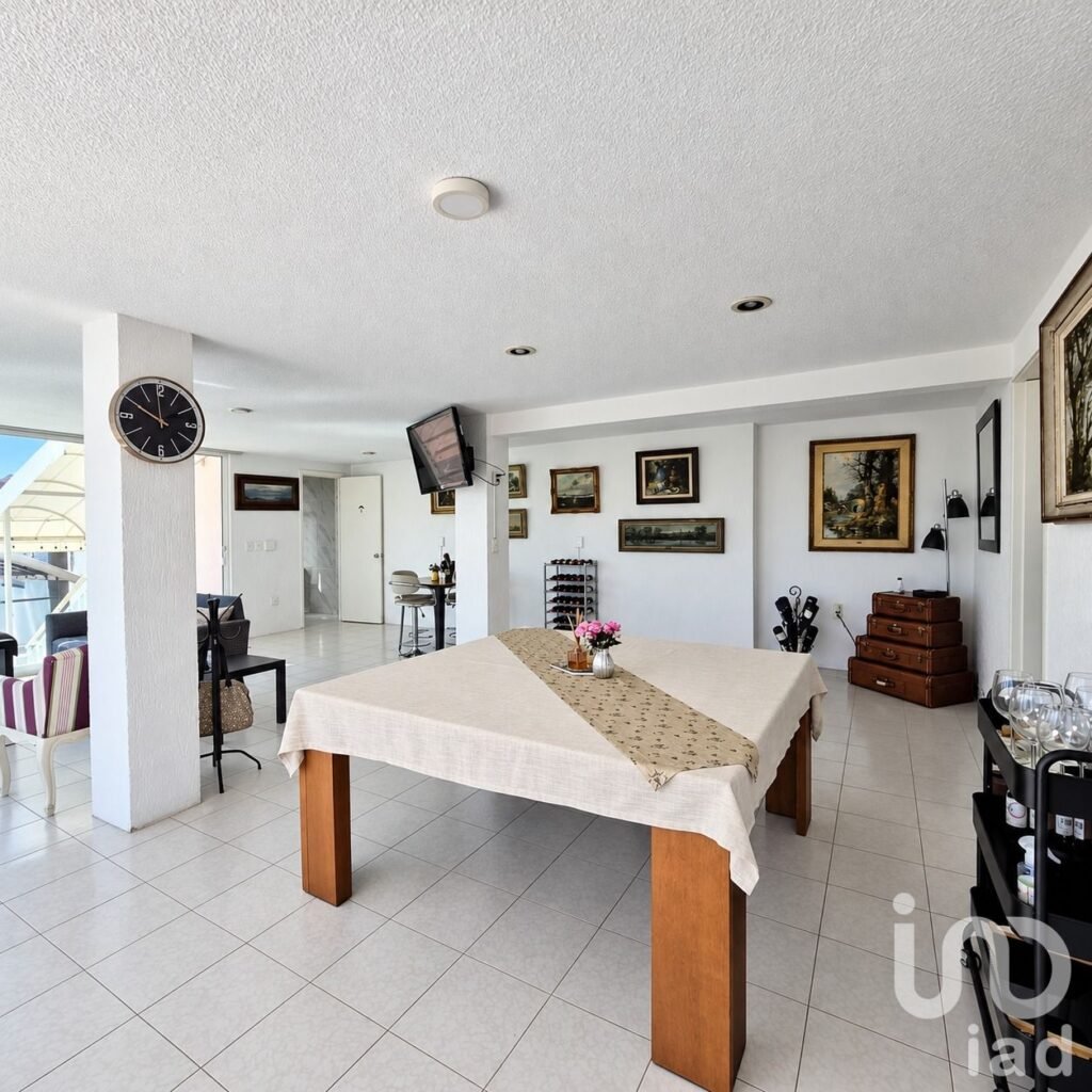 CASA EN VENTA EN C VOLCANES 106 CUERNVACA,MORALES