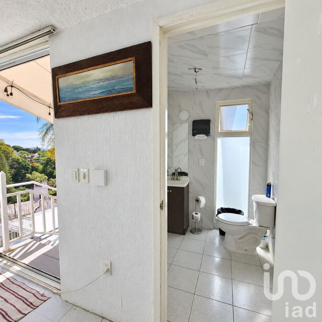 CASA EN VENTA EN C VOLCANES 106 CUERNVACA,MORALES